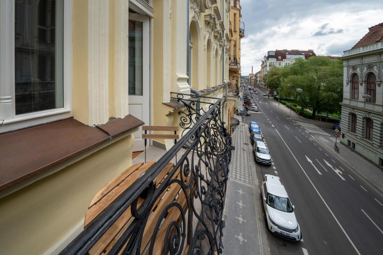 Apart Hotel Zborovska Прага Екстер'єр фото
