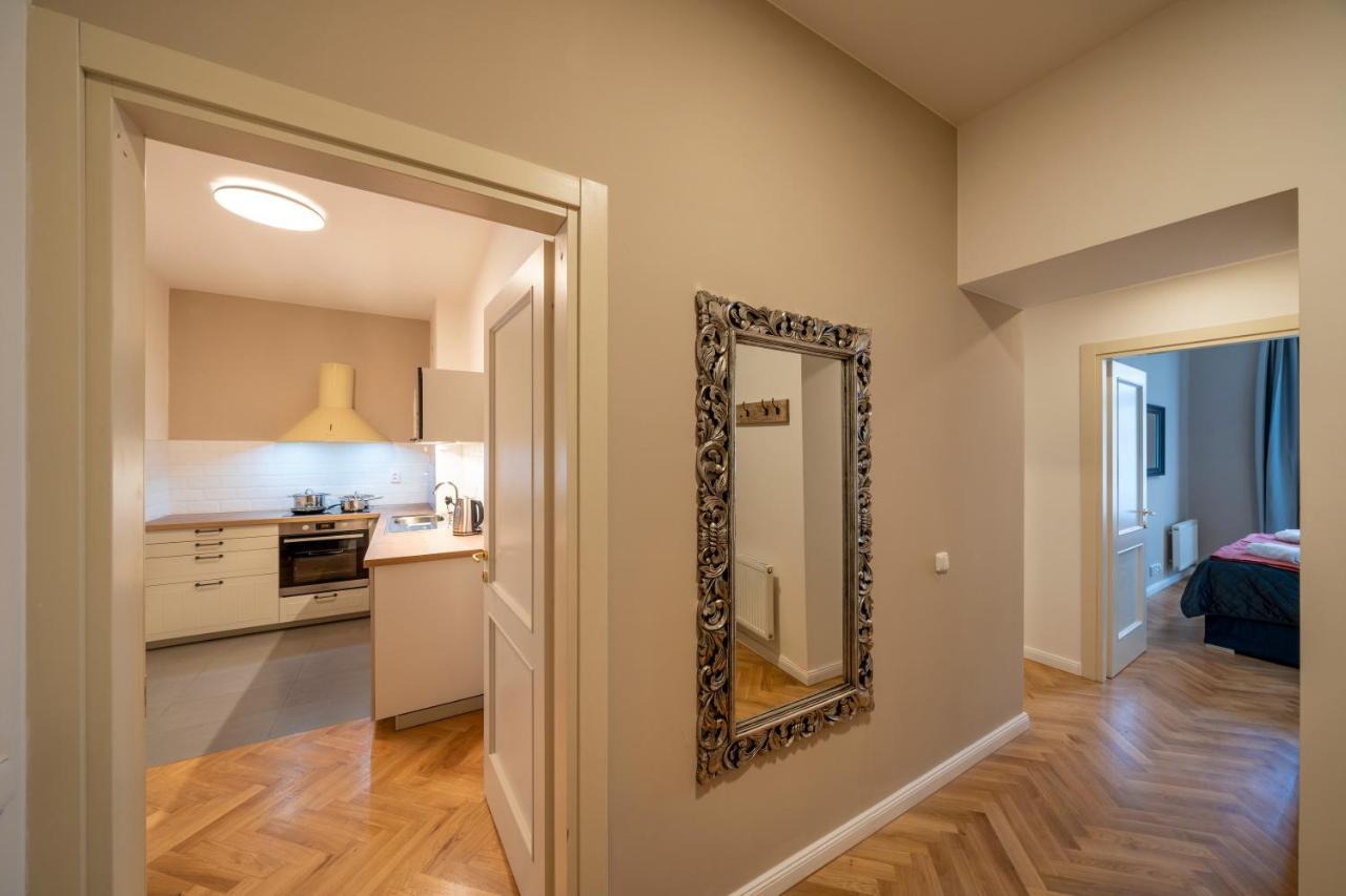 Apart Hotel Zborovska Прага Екстер'єр фото