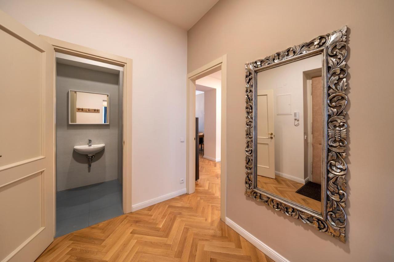 Apart Hotel Zborovska Прага Екстер'єр фото