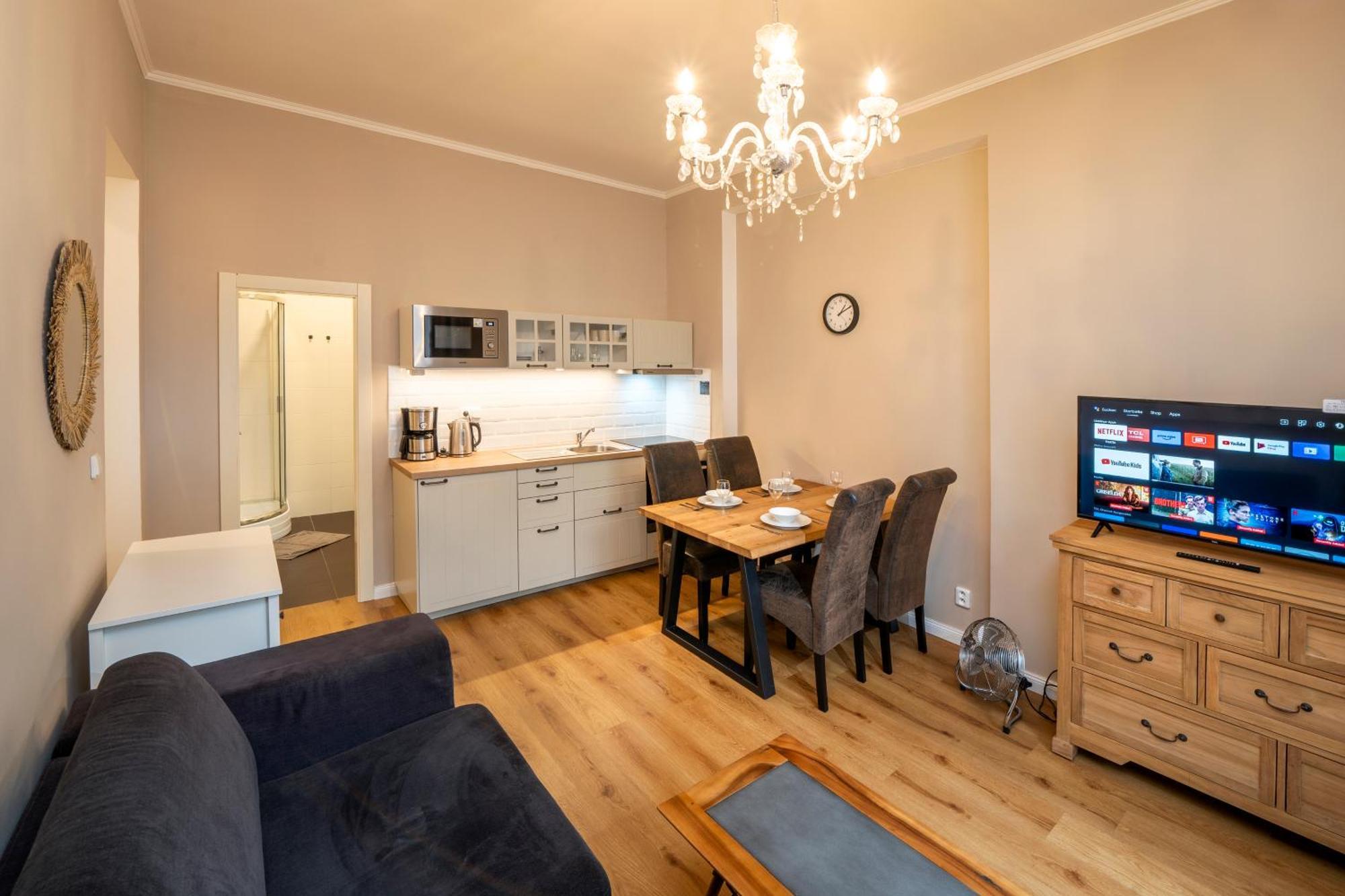 Apart Hotel Zborovska Прага Екстер'єр фото