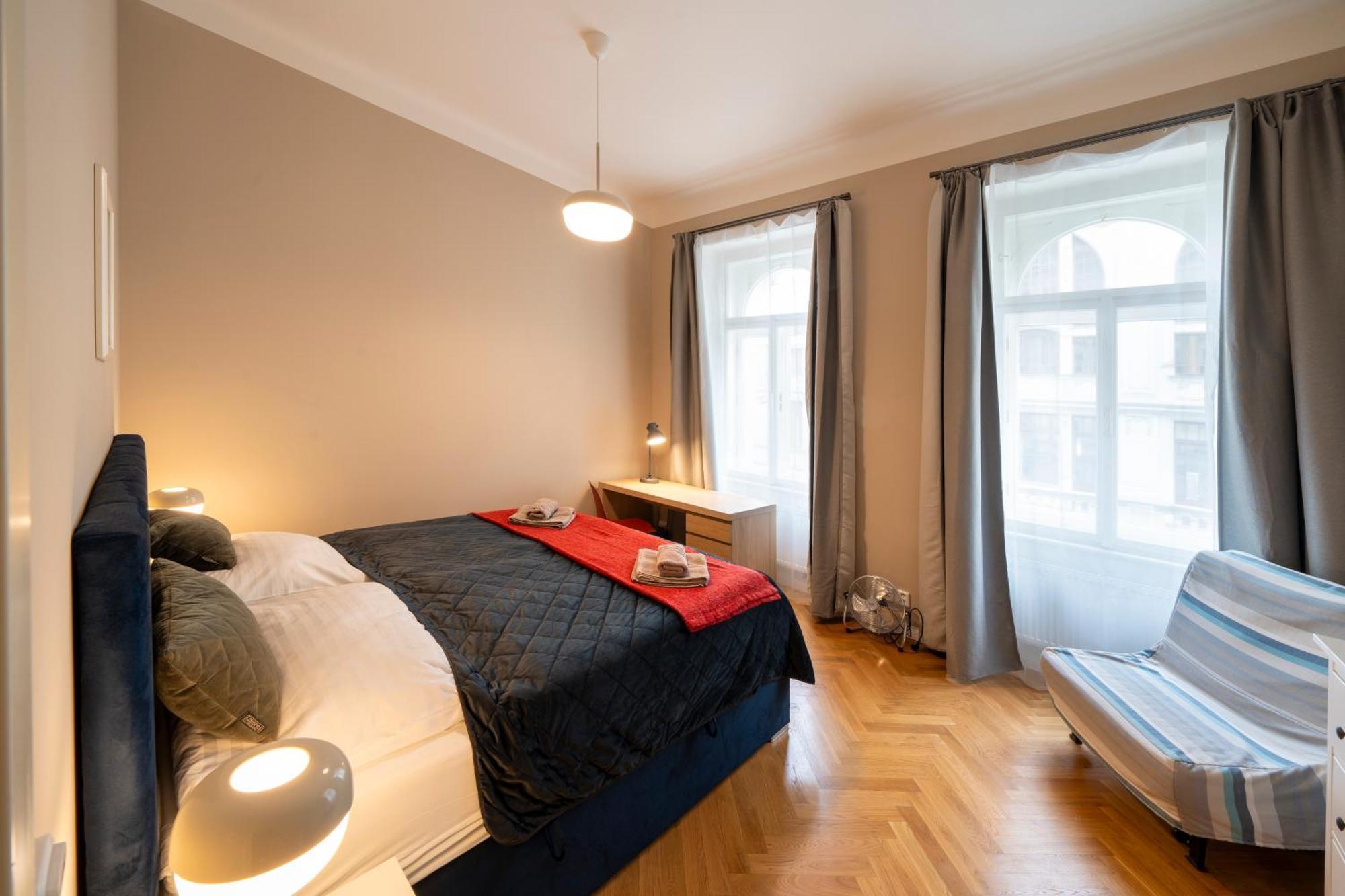 Apart Hotel Zborovska Прага Екстер'єр фото