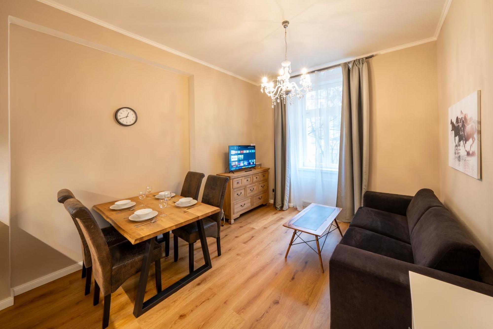 Apart Hotel Zborovska Прага Екстер'єр фото